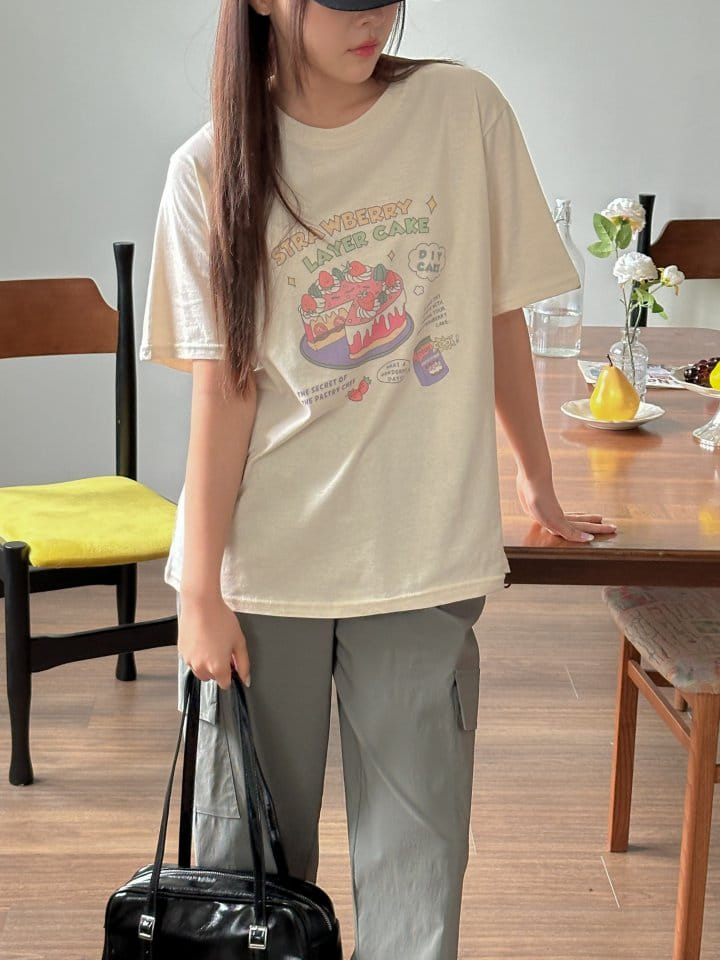 Another Plan - Korean Women Fashion - #shopsmall - Sweet Cake Tee - 2