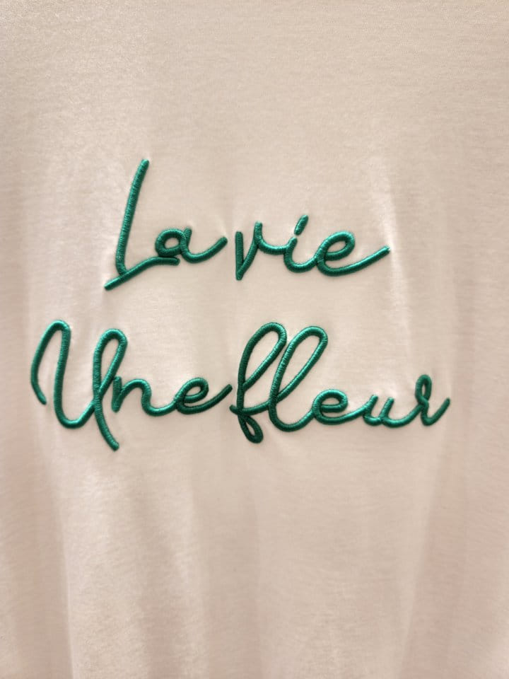 Another Plan - Korean Women Fashion - #womensfashion - Lavie Embroidery Tee - 3