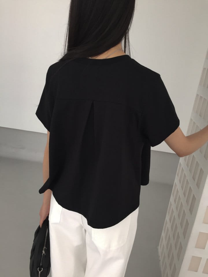 Attention plz - Korean Women Fashion - #momslook - Plare Crop Tee - 6