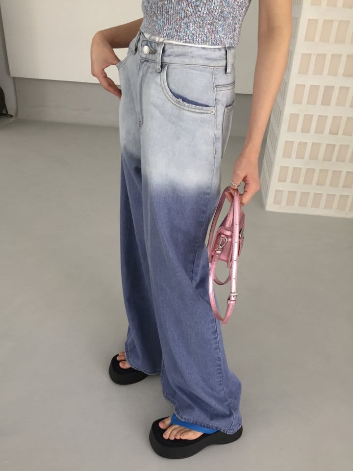 Attention plz - Korean Women Fashion - #womensfashion - Two Tone Wide Denim