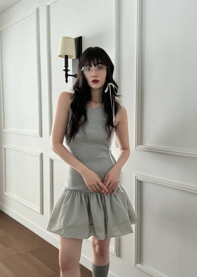 Auver_Fit - Korean Women Fashion - #momslook - Rib Balloon Mini Sleeveless Tee - 5