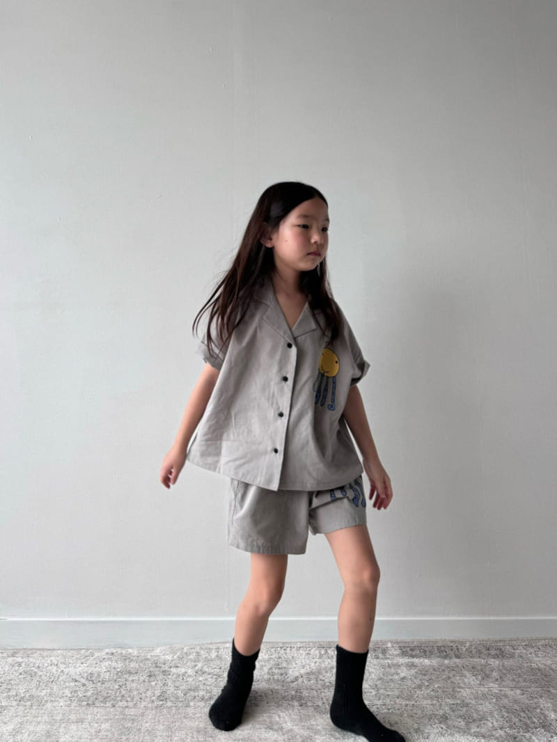 Bon Bon Butik - Korean Children Fashion - #stylishchildhood - Octo Shirt - 9