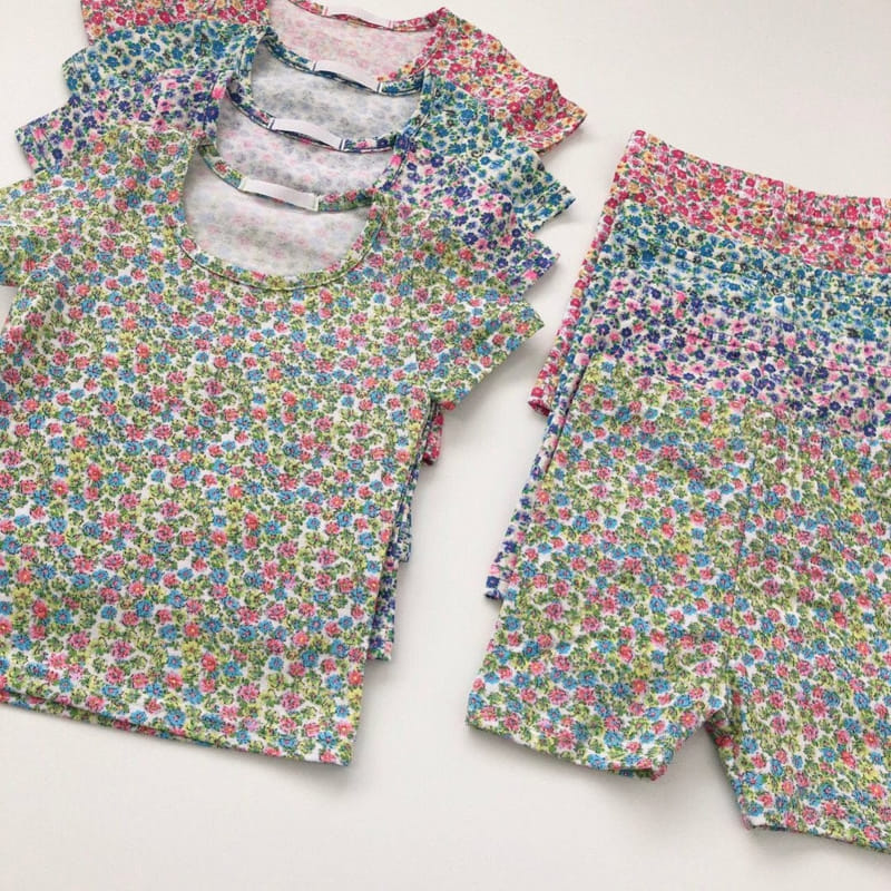 Brody Jane - Korean Children Fashion - #childofig - Liberty U Neck Short Sleeve Top Bottom Set - 11