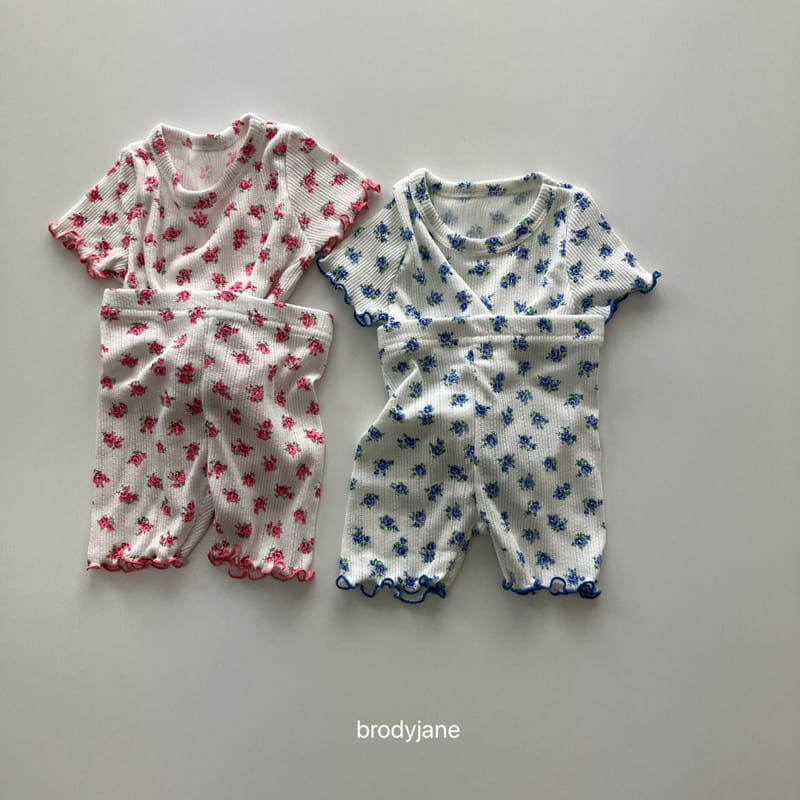 Brody Jane - Korean Children Fashion - #fashionkids - Rose Eyelet Frill Top Bottom Set