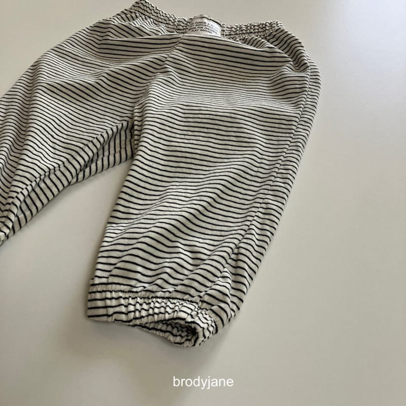 Brody Jane - Korean Children Fashion - #fashionkids - Small ST Jogger Pants - 7