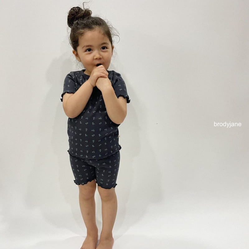 Brody Jane - Korean Children Fashion - #magicofchildhood - Gypsophila Frill Short Sleeve Top Bottom Set - 2