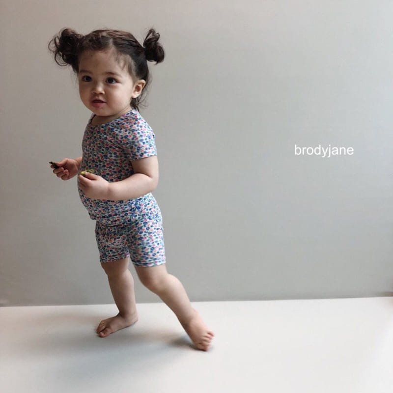 Brody Jane - Korean Children Fashion - #minifashionista - Liberty U Neck Short Sleeve Top Bottom Set - 8