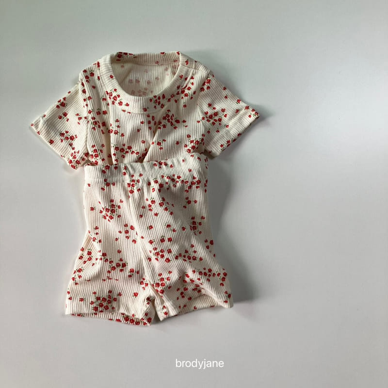 Brody Jane - Korean Children Fashion - #minifashionista - Red Flower Short Sleeve Top Bottom Set - 7