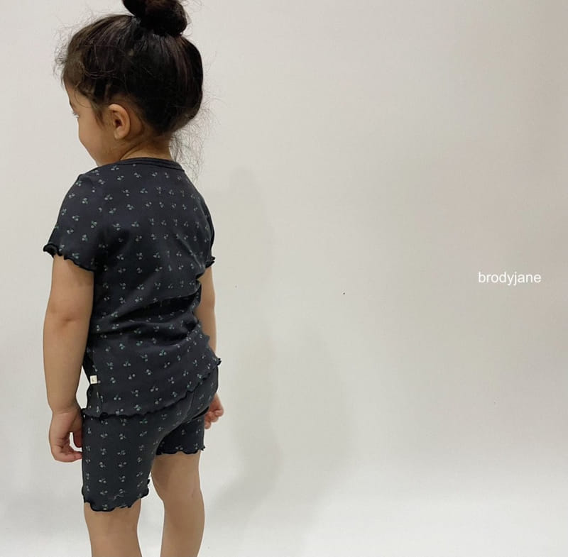 Brody Jane - Korean Children Fashion - #minifashionista - Gypsophila Frill Short Sleeve Top Bottom Set - 4