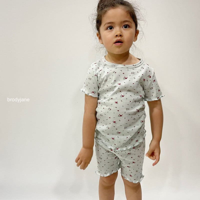 Brody Jane - Korean Children Fashion - #prettylittlegirls - Flower Eyelet Frill Short Sleeve Top Bottom Set - 5