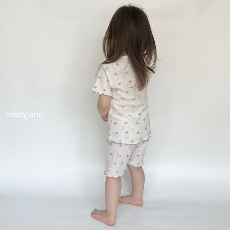 Brody Jane - Korean Children Fashion - #toddlerclothing - Berry Eyelet Short Sleeve Top Bottom Set - 4