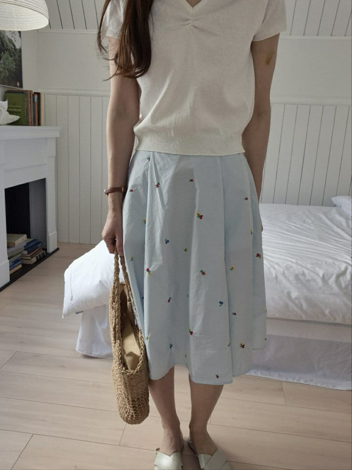 Buttering - Korean Women Fashion - #momslook - Elly Embroidery Skirt - 4