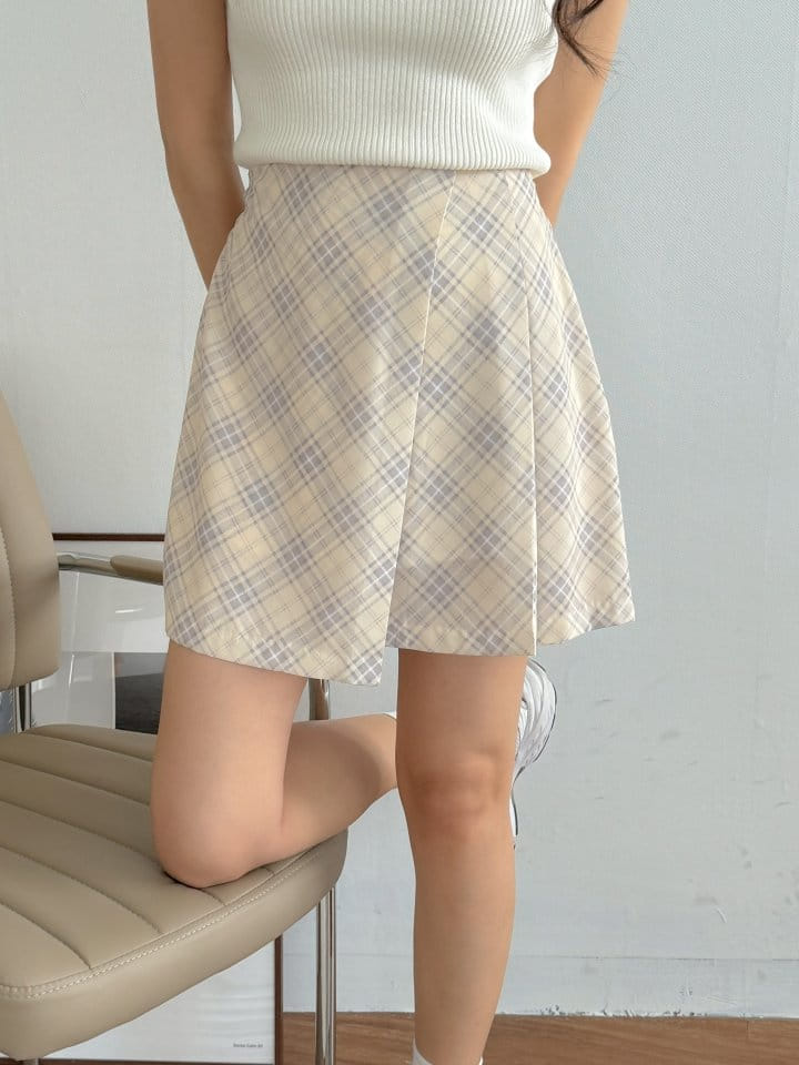 Bytheshew - Korean Women Fashion - #momslook - Check Wrap Skirt Pants - 11