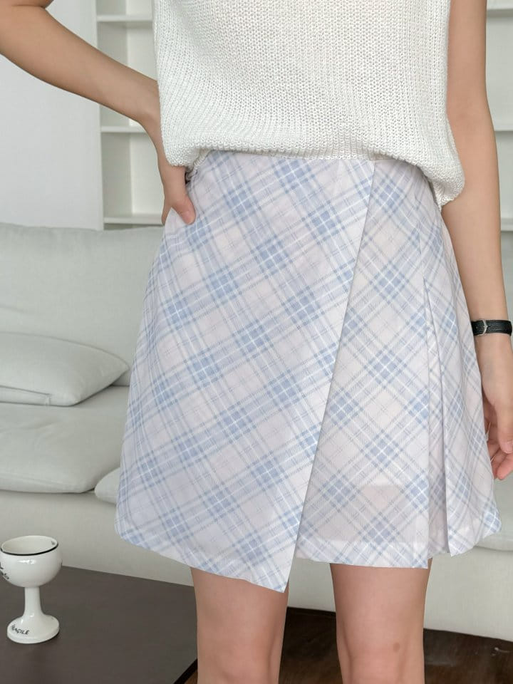 Bytheshew - Korean Women Fashion - #momslook - Check Wrap Skirt Pants - 3