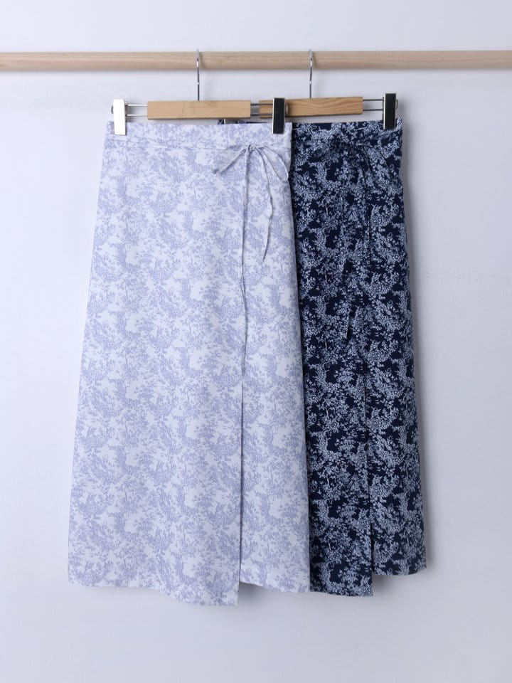 Bytheshew - Korean Women Fashion - #momslook - Floral Skirt - 6