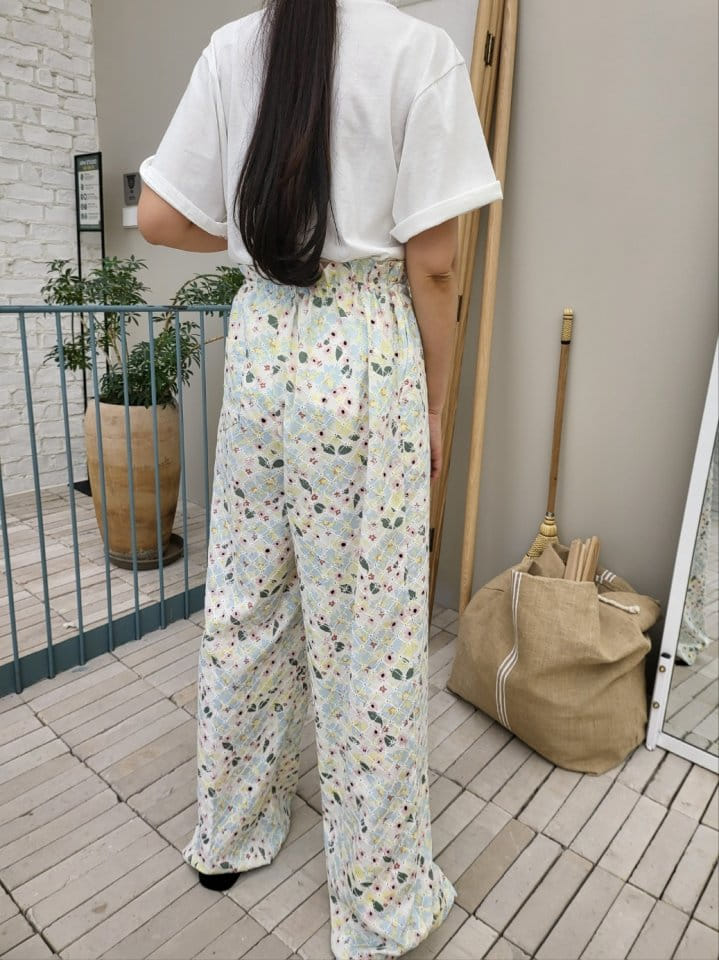 Corner0123 - Korean Women Fashion - #momslook - Paint Pants - 2