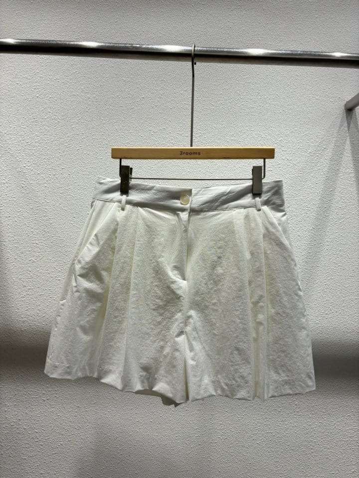 Cornerbloom - Korean Women Fashion - #momslook - Tug Half Pants - 6