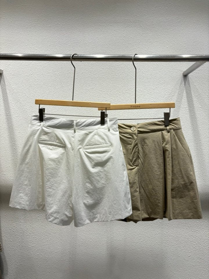 Cornerbloom - Korean Women Fashion - #womensfashion - Tug Half Pants - 3