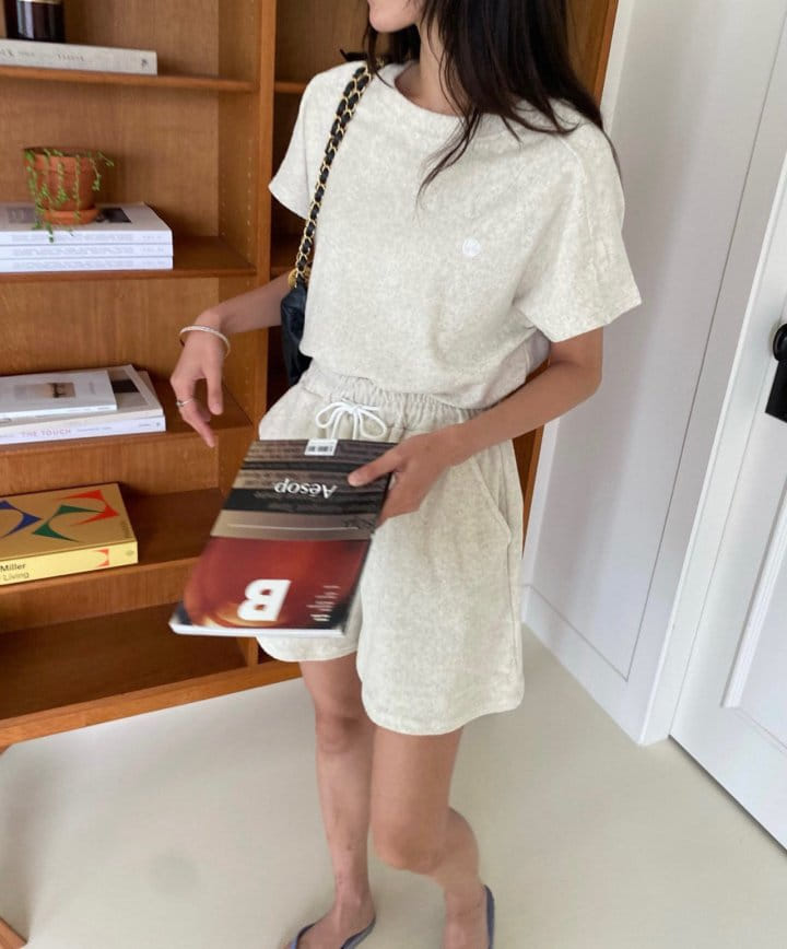 Diana - Korean Women Fashion - #momslook - Terry Embroidery Tee - 11