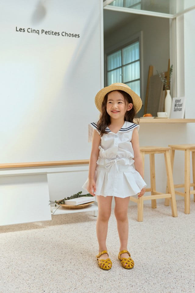 Dore Dore - Korean Children Fashion - #discoveringself - Wrinkle Flare Skirt Pants - 2