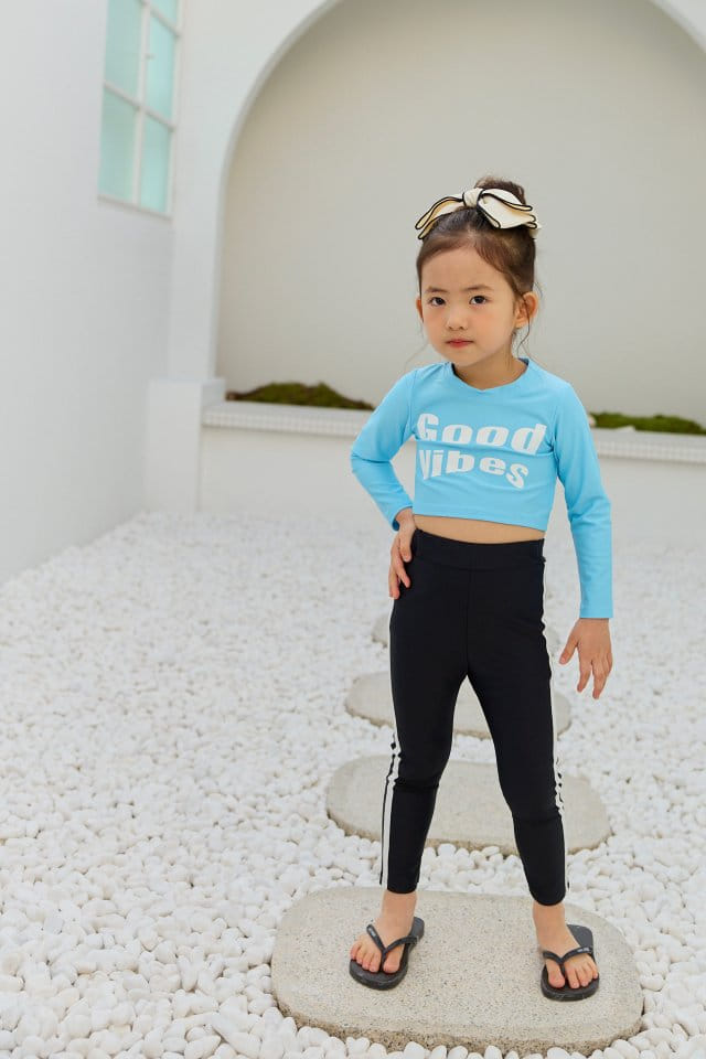 Dore Dore - Korean Children Fashion - #kidsshorts - Two Line Tape Water Leggings - 9