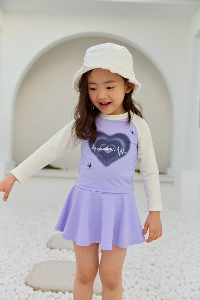 Dore Dore - Korean Children Fashion - #kidzfashiontrend - Heart Raglan Rash Guard - 9