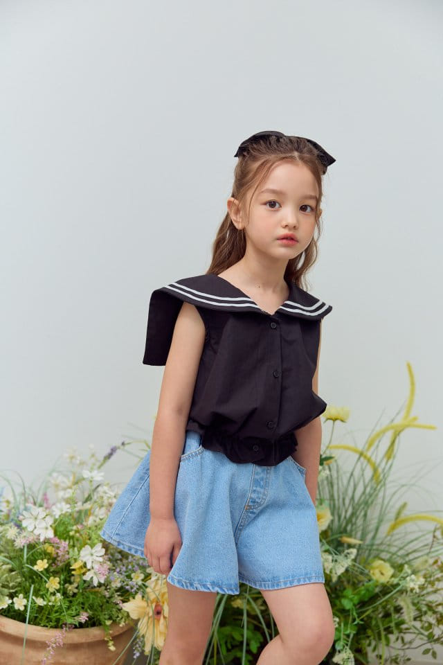 Dore Dore - Korean Children Fashion - #Kfashion4kids - Marine Sleeveless Crop Blouse - 4