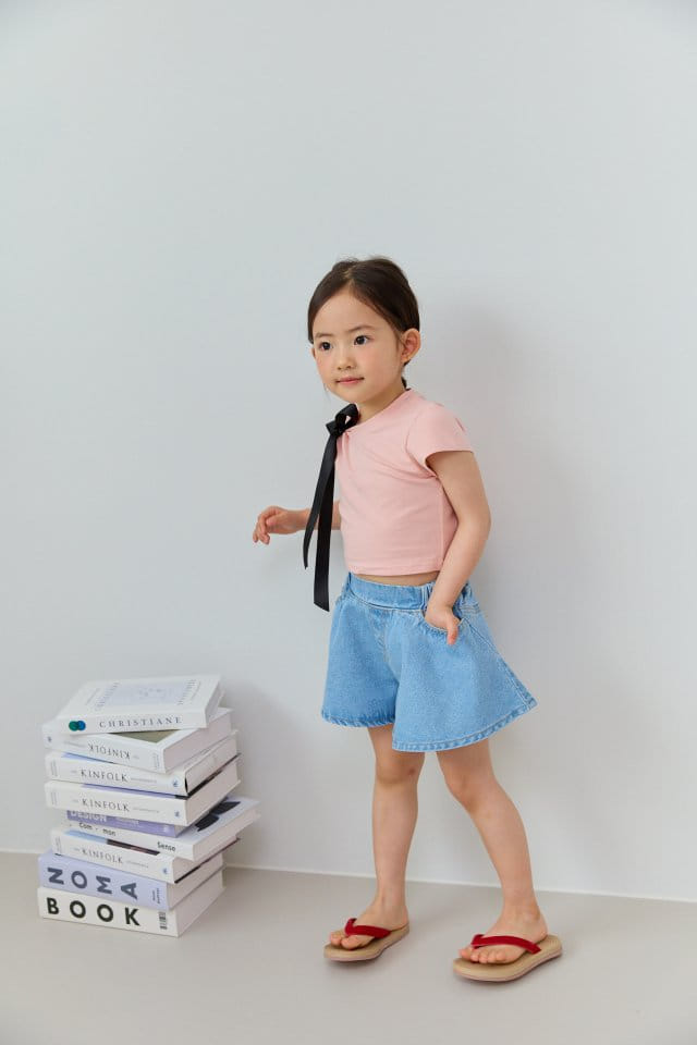 Dore Dore - Korean Children Fashion - #minifashionista - Unbalance Ribbon Crop Tee - 4