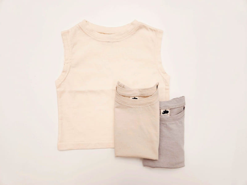 Ellykiki - Korean Children Fashion - #designkidswear - Cookies Sleeveless Tee - 7