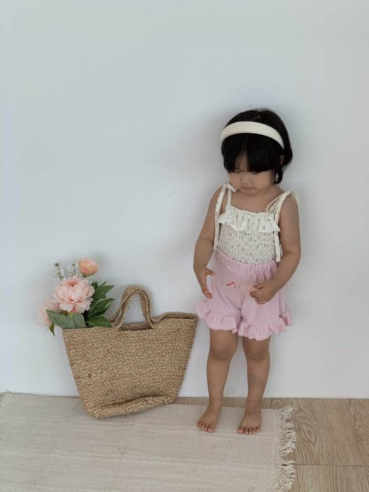 Flower J - Korean Children Fashion - #littlefashionista - Kong Chu Shorts