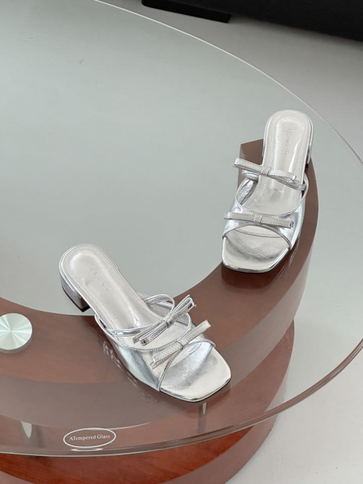 Golden Shoe - Korean Women Fashion - #momslook -  335 Slipper & Sandals - 5