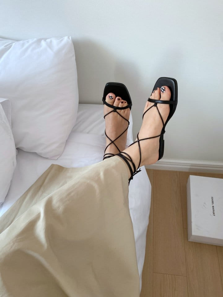 Golden Shoe - Korean Women Fashion - #momslook -  817 Slipper & Sandals - 10