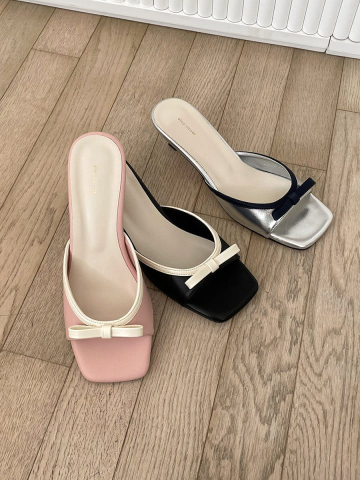 Golden Shoe - Korean Women Fashion - #momslook -  1825 Slipper & Sandals - 2