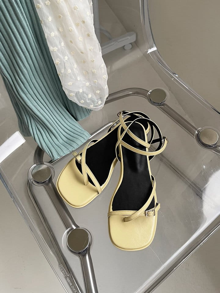 Golden Shoe - Korean Women Fashion - #momslook -  7223 Slipper & Sandals - 3