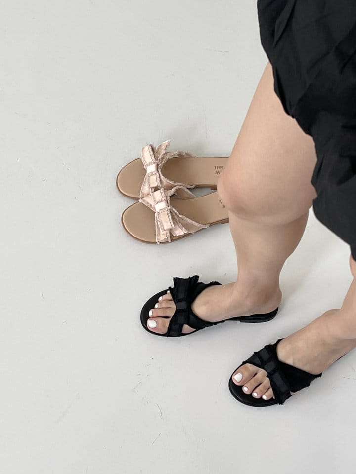 Golden Shoe - Korean Women Fashion - #momslook - 1215 Slipper & Sandals
