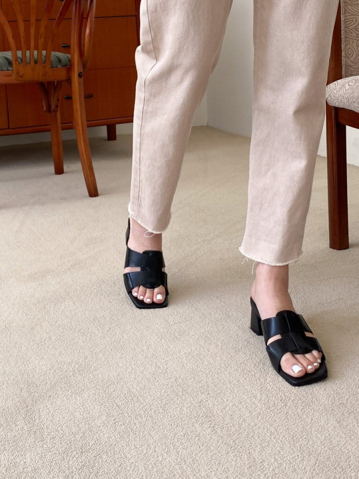 Golden Shoe - Korean Women Fashion - #momslook -  334 Slipper & Sandals - 8