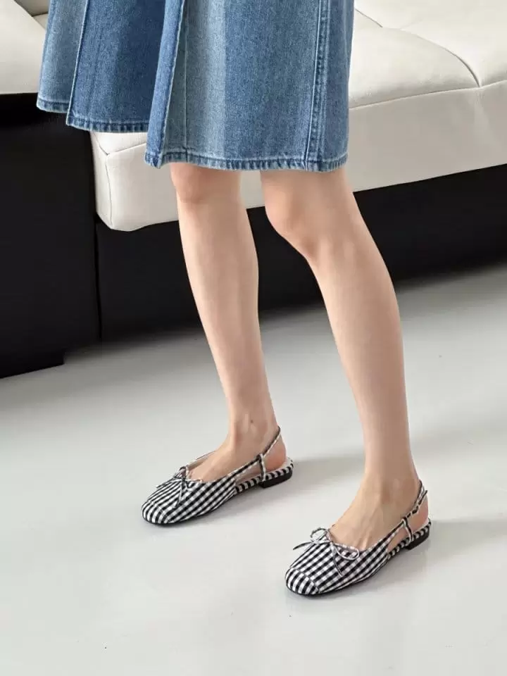 Golden Shoe - Korean Women Fashion - #shopsmall -  320  Slipper & Sandals - 9