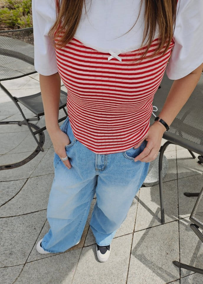 Gram - Korean Women Fashion - #momslook - Strawberry Sleeveless Tee - 3