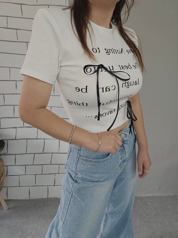 Gram - Korean Women Fashion - #momslook - Vest Ribbon Tee - 4