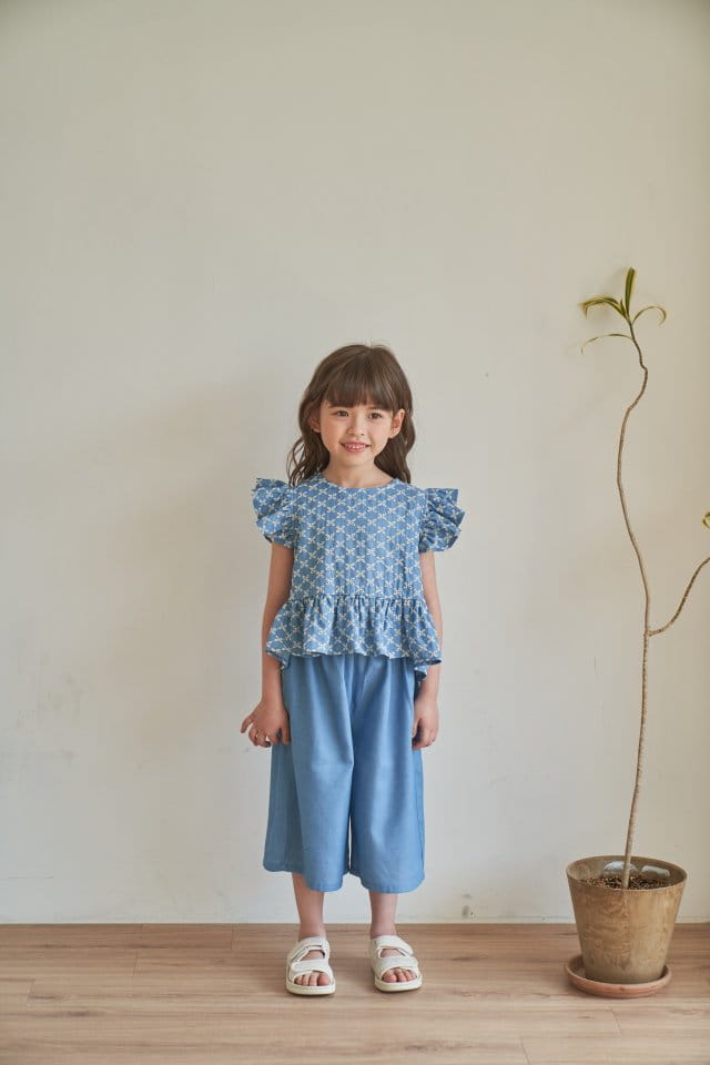 Green Tomato - Korean Children Fashion - #kidsshorts - Denim Wide Pants