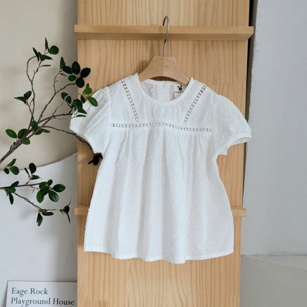 Hanacoco - Korean Children Fashion - #Kfashion4kids - Line Lace Blouse