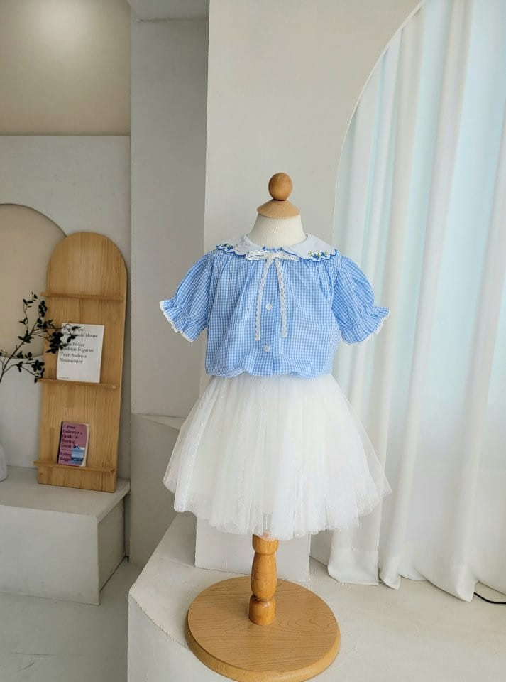 Hanacoco - Korean Children Fashion - #littlefashionista - Check Embroidery Blouse - 2