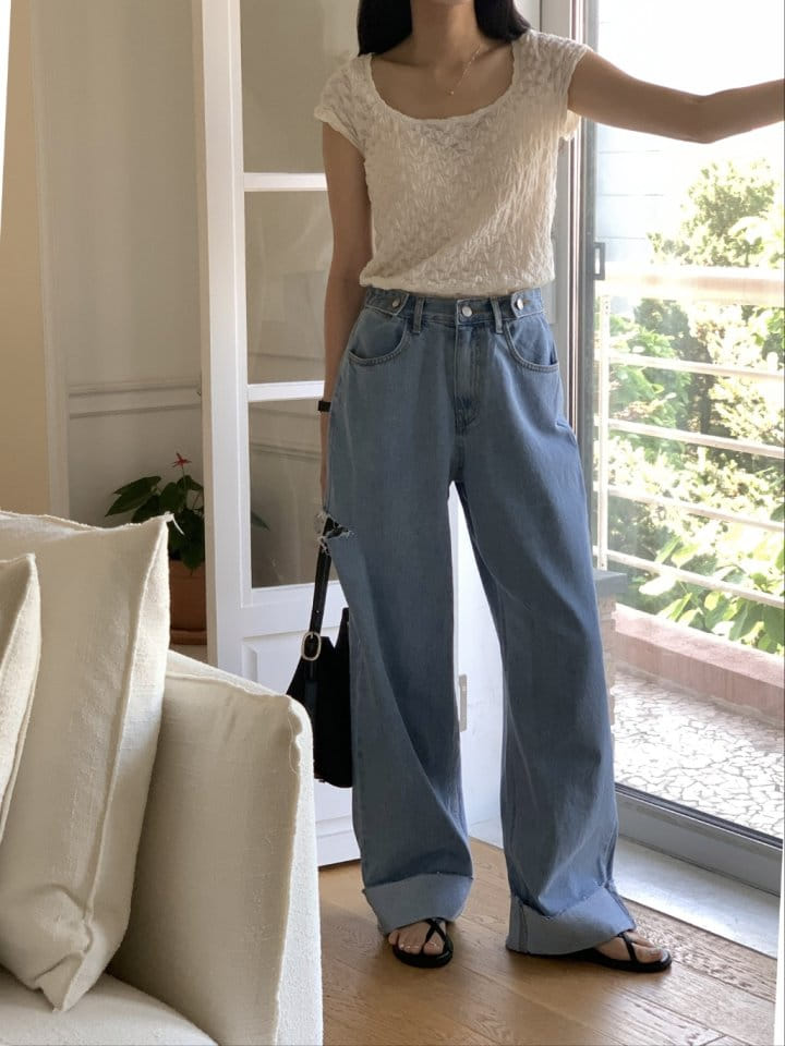 I'm here - Korean Women Fashion - #momslook - 843 Summer Bizo Cutting Vintage Wide Denim Pants