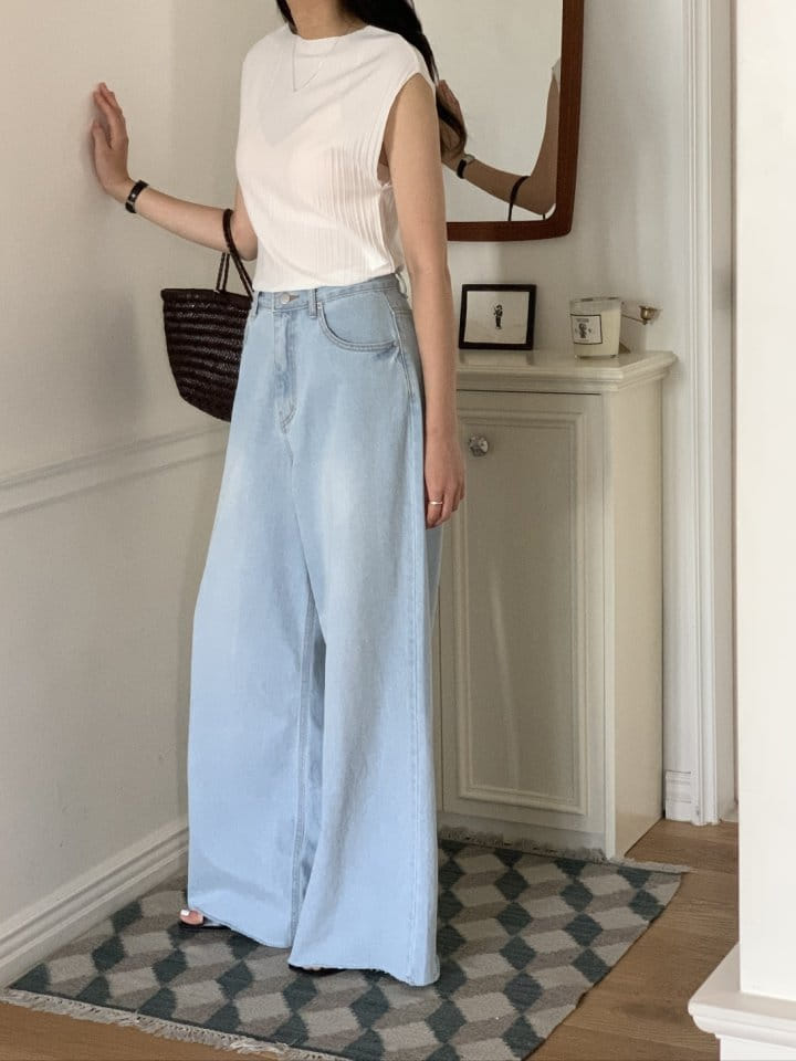 I'm here - Korean Women Fashion - #momslook - 842 Cutting Charlang Wide Denim Pants - 6