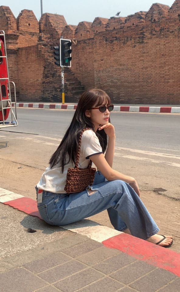 I'm here - Korean Women Fashion - #momslook - 834 Vintage Wide Denim Pants - 3