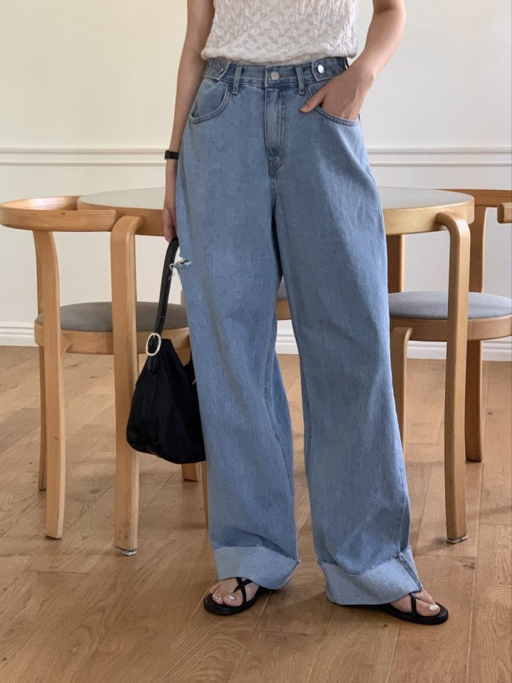 I'm here - Korean Women Fashion - #womensfashion - 843 Summer Bizo Cutting Vintage Wide Denim Pants - 2