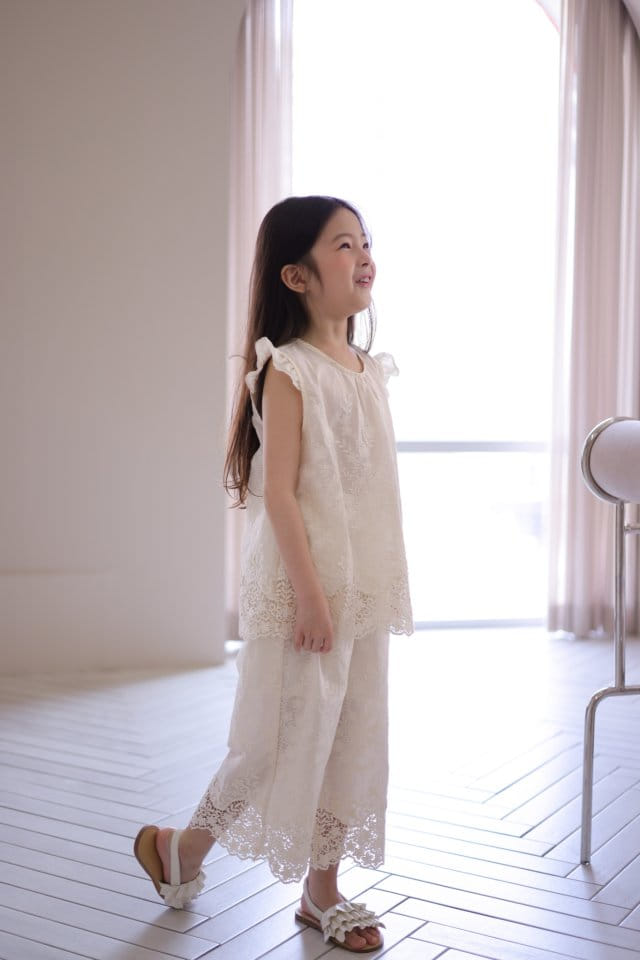 Isis - Korean Children Fashion - #kidsshorts - Lace Top Bottom Set - 7