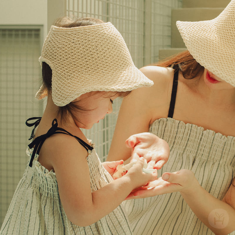 Kids Clara - Korean Baby Fashion - #onlinebabyboutique - Jini Straw Baby Bucket Bonnet
