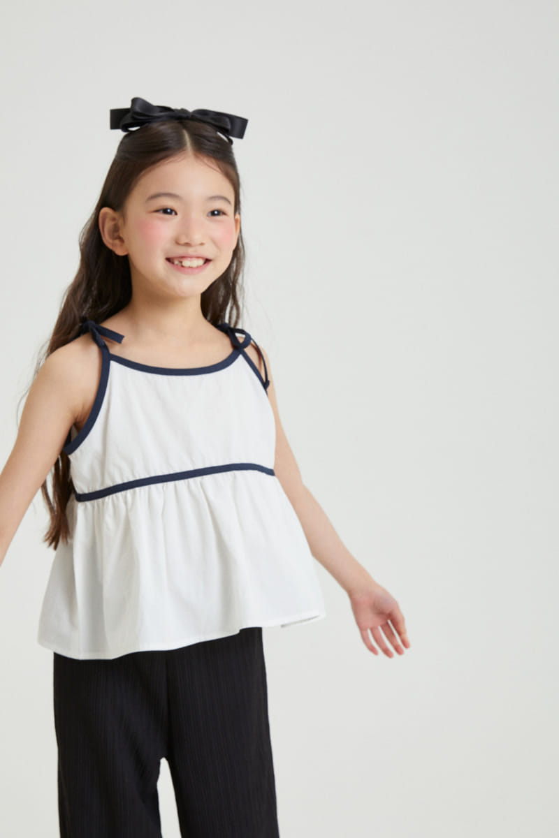 Kokoyarn - Korean Children Fashion - #stylishchildhood - Maron Bustier Top - 9