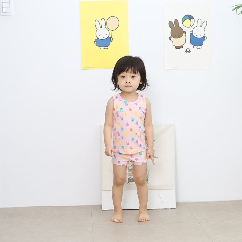 Lime & Blue - Korean Children Fashion - #kidsshorts - Color To To Sleeveless Top Bottom Set - 2